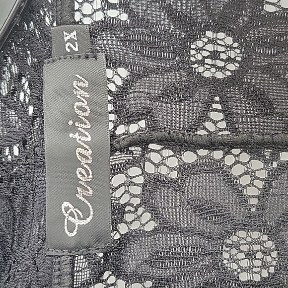 Elegant Lace Kimono Black - Picture 2 of 15